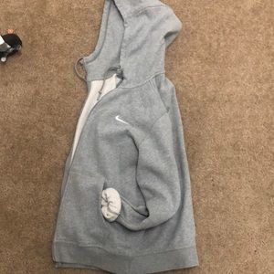 nike zip-up hoodie